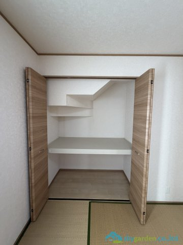 伊勢原市小稲葉　中古戸建の収納