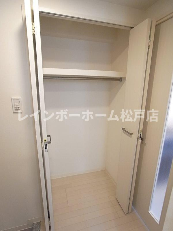 シュヴァルブラン白馬の収納|小物を収納するのに便利です