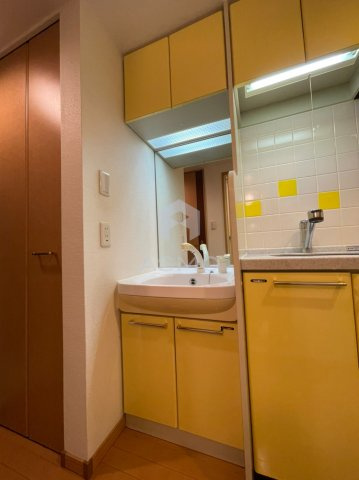 【洗面所】 | シャンティ千歳 | 同マンション別部屋参考写真