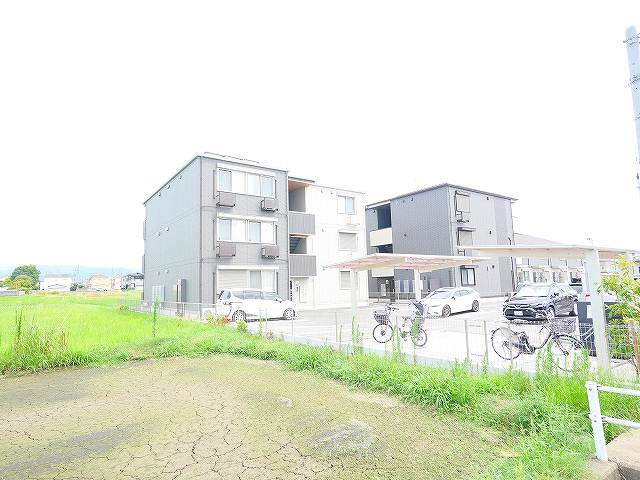 アクアポルタの外観