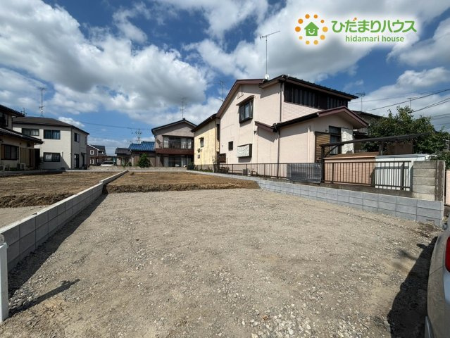 羽生市西4期　新築一戸建て　グラファーレ　02の駐車場