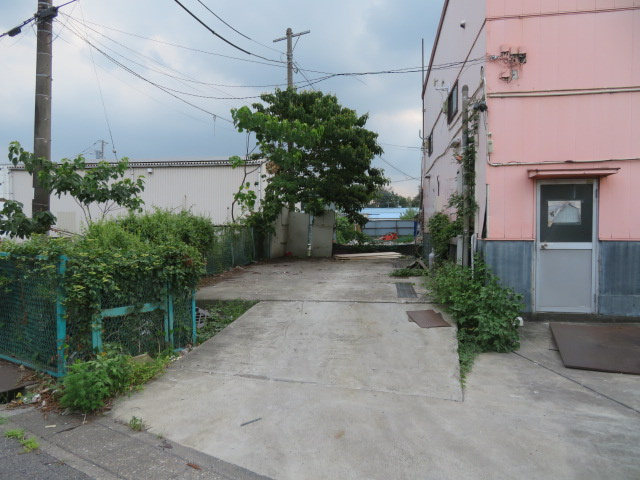 さいたま市緑区大字寺山の倉庫