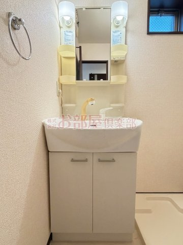 オリーヴァ花畑の洗面所|広い洗面スペース