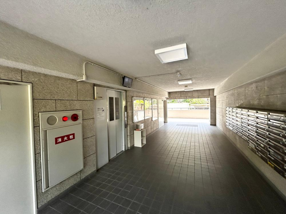 労住まきのハイツ3号棟のその他共用部分|郵便受け　エレベーター
■物件内覧・資金計画相談・住宅ローン相談、リフォーム相談、お問合せ受付中■
※当日・翌日のご内覧、ご相談はお電話でのお問合せがスムーズです！