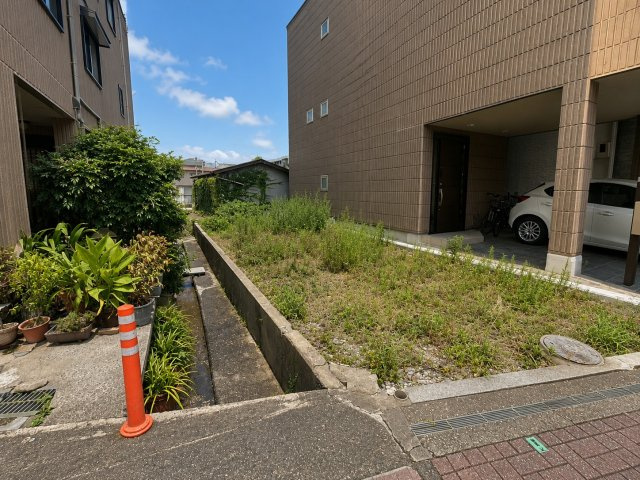 本町　建築条件無土地の外観
