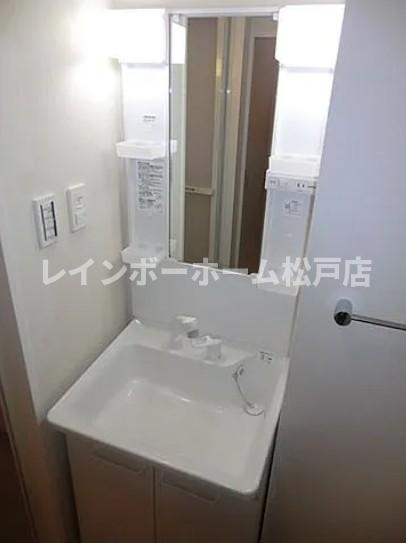 シュヴァルブラン白馬の洗面所|使いやすい洗面所です