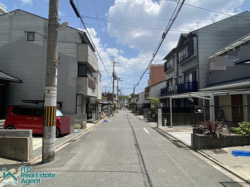 　紫野下御輿町 建築条件付 土地の前面道路含む現地写真