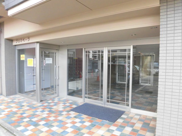 プリマベーラ名駅のエントランス