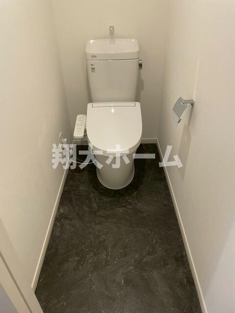 クイーンパレス浅伊のトイレ