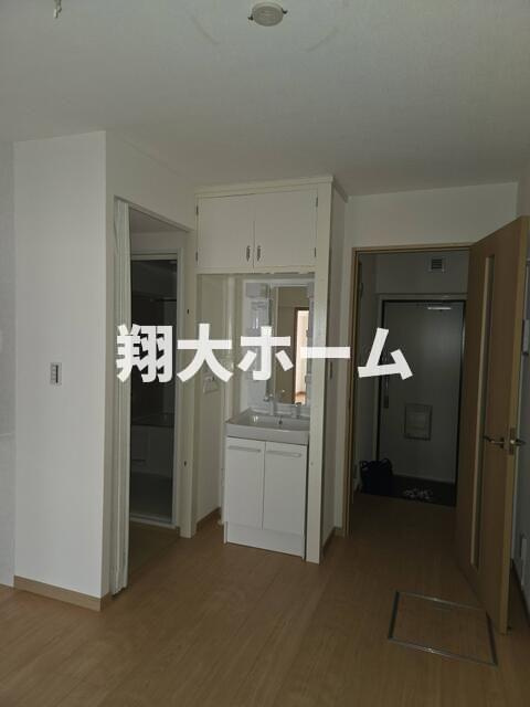 三栄ハイツの洗面所