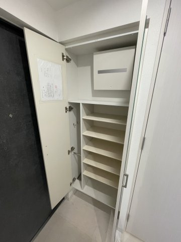 エスリードレジデンス梅田グランゲートの収納