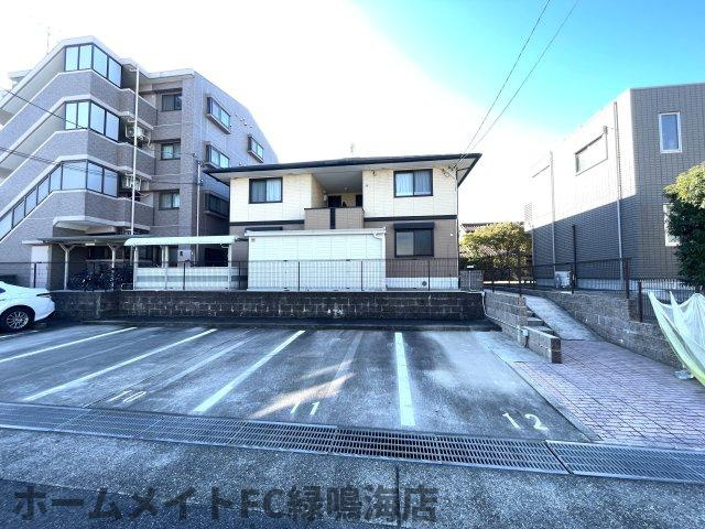 インペリアル浦里Aの駐車場