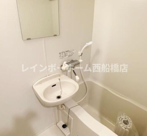 アトランティス津田沼Ⅰの浴室