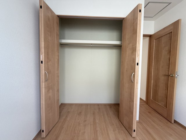 浦添市牧港1丁目（全2棟）A号棟の収納|A号棟　洋室4.5帖＋CL付き♪