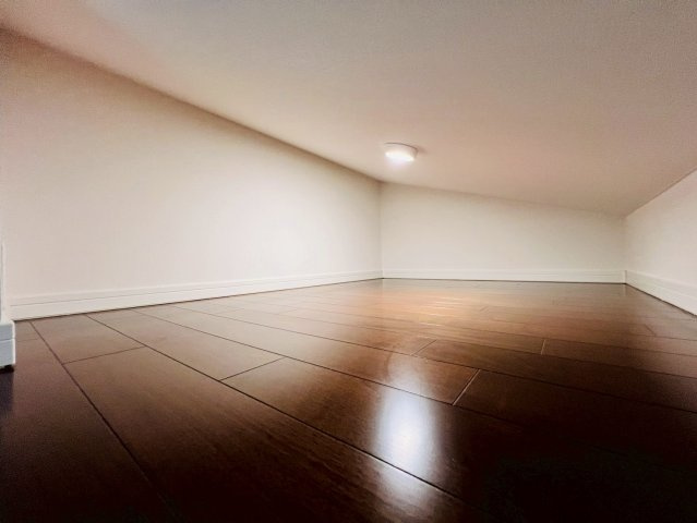 【収納】 | 中野区沼袋１丁目　中古戸建て | 収納力豊富な小屋裏収納で、住空間を広々有効活用