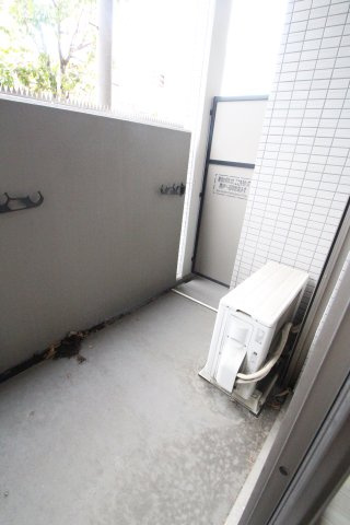 【バルコニー】 | レジュールアッシュ淡路駅前