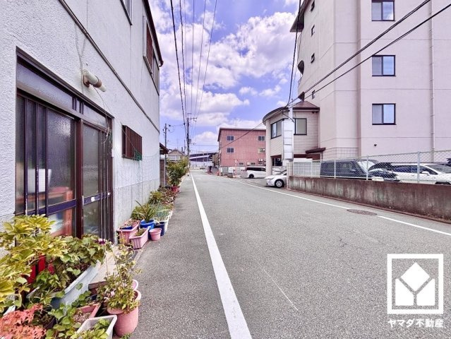 南区東九条南石田町の前面道路含む現地写真