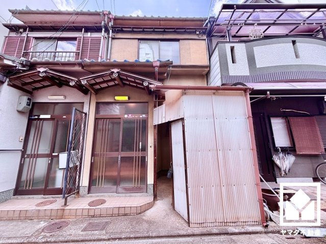 南区東九条南石田町の外観