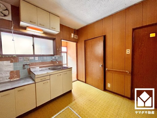 南区東九条南石田町のキッチン