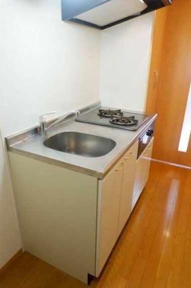 中野区丸山１丁目の賃貸マンションのキッチン