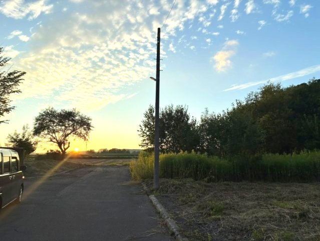 【前面道路含む現地写真】の画像
