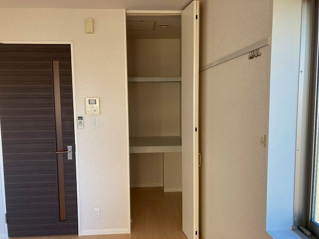 【収納】