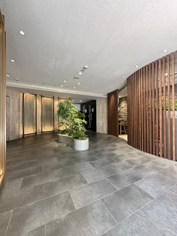 ARISTO扇町のロビー