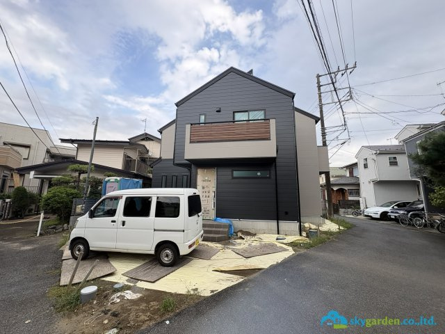 茅ヶ崎市平和町　新築戸建　全１棟