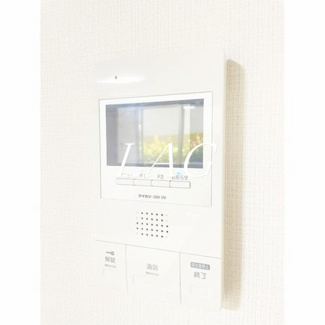 【セキュリティ】 | ウェルスクエア三軒茶屋 | モニター付インターホンです。