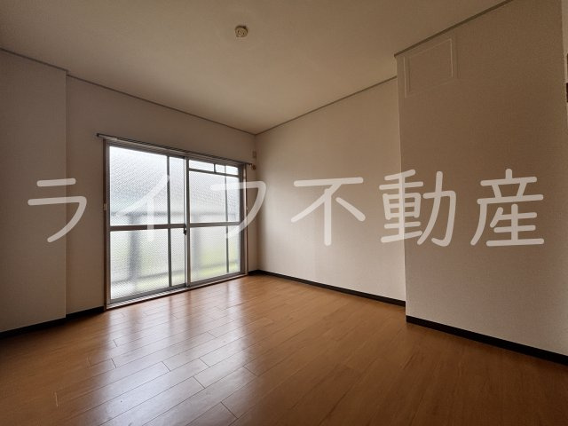 ランデックス弐番館の内装|明るい色調の室内です