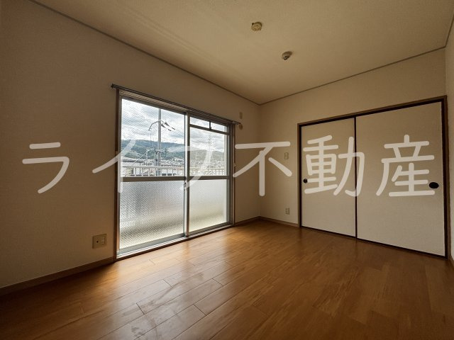 ランデックス弐番館の内装|明るい室内です