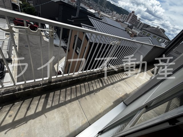 ランデックス弐番館のバルコニー|お洗濯にも便利なバルコニー付き
