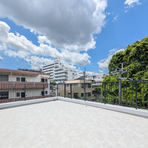 Re+Nudgeone.大橋　玉川小学校区のバルコニー|Re+Nudgeone.大橋