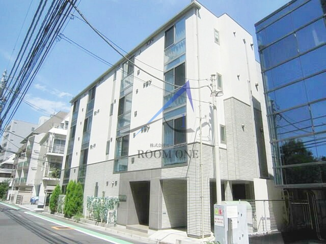 リベルタ東新宿