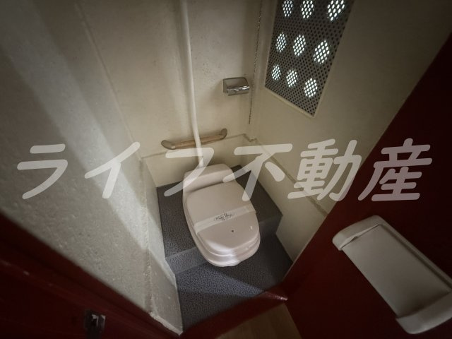 長栄寺第5コープのトイレ|ゆったりとした空間のトイレです
