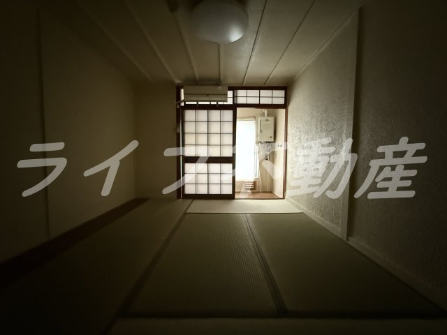 長栄寺第5コープの洋室|明るい洋室です