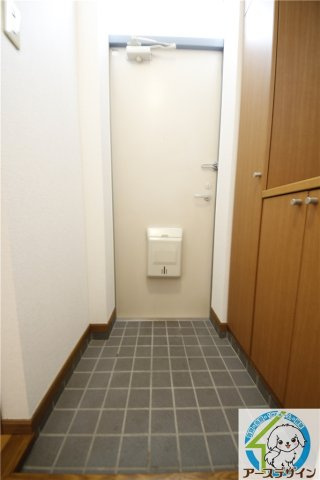 ベルク・スクウェア1号館の玄関|※パース写真