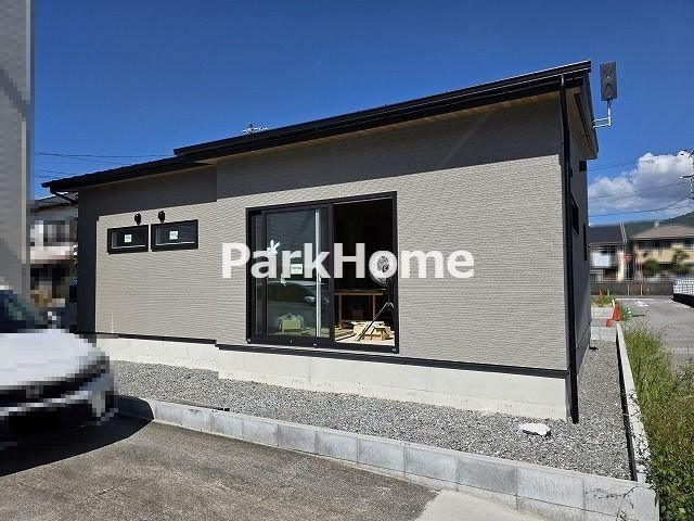高知市南万々 -D号地- 新築戸建ての外観|D号地　2026.10月：建築中