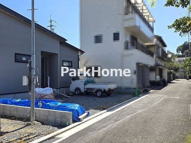 高知市南万々 -D号地- 新築戸建ての前面道路含む現地写真