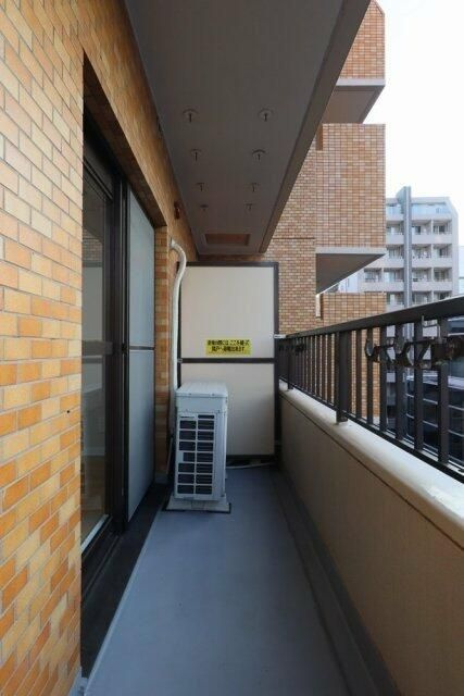 ダイアパレス新宿１丁目のバルコニー
