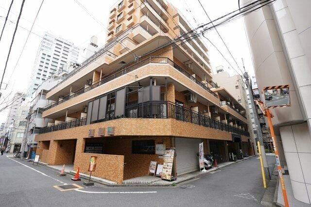 ダイアパレス新宿１丁目の外観