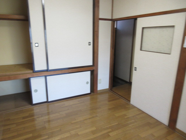 シークハイツの洋室