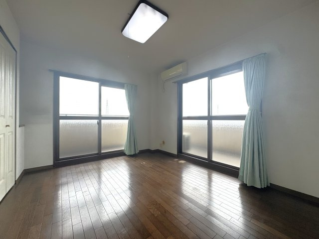 オークリッチむこうまちの洋室|※リフォーム前