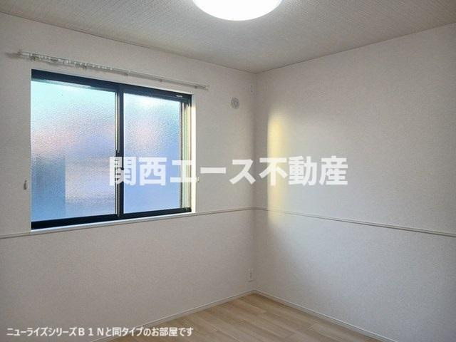 【寝室】 | サニーハイツタカ | 同一商品