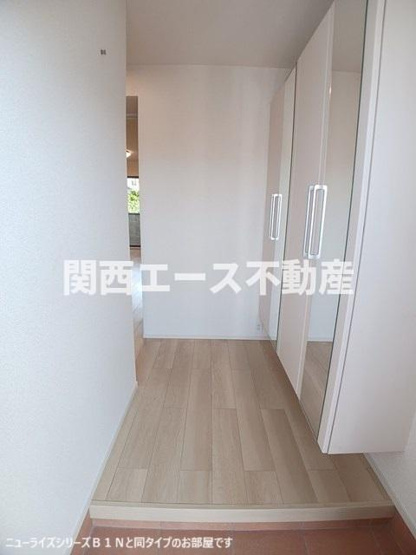 【玄関】 | サニーハイツタカ | 同一商品