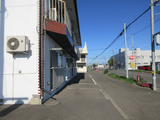 シークハイツの駐車場