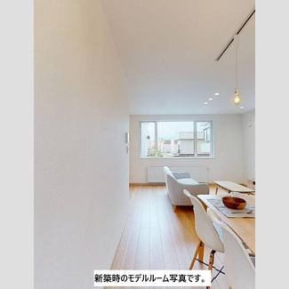 【居間・リビング】 | 八軒8条西7丁目戸建