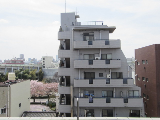 ＶＩＶＲＥの展望|5階なので解放感があります。