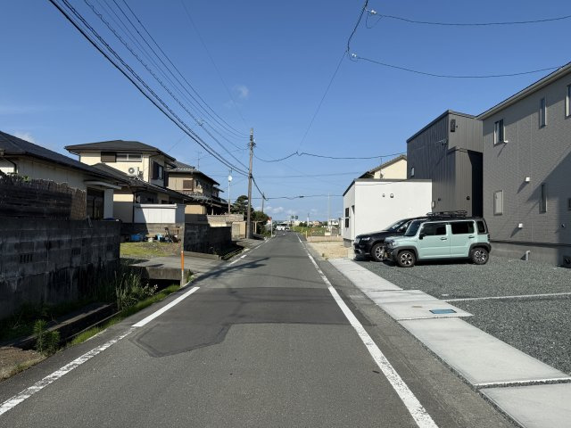 磐田市森本　第1の前面道路含む現地写真|物件前の道路になります。