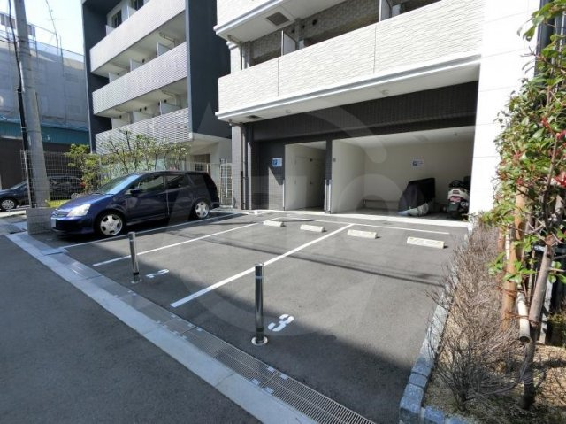エスリード南堀江グランツの駐車場|エスリード南堀江グランツ　駐車場